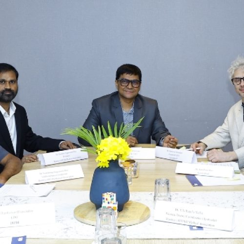 DIZBI Secures Seed Investment, Valued at ₹20 Crores, to Pioneer Traditional Healthcare Digitization